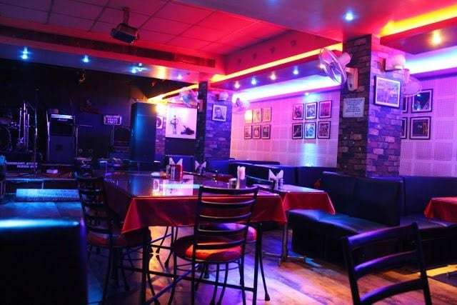 Café Hendrix interior